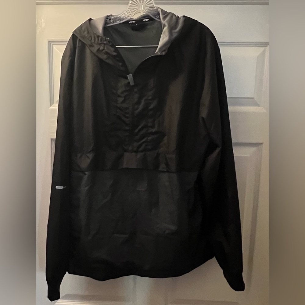 Men's Classic Black Windbreaker Jacket
